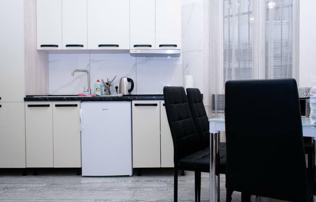 Apartment Barvy Lvova On Kostyushka St מראה חיצוני תמונה