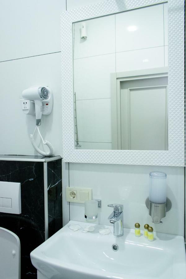 Apartment Barvy Lvova On Kostyushka St מראה חיצוני תמונה