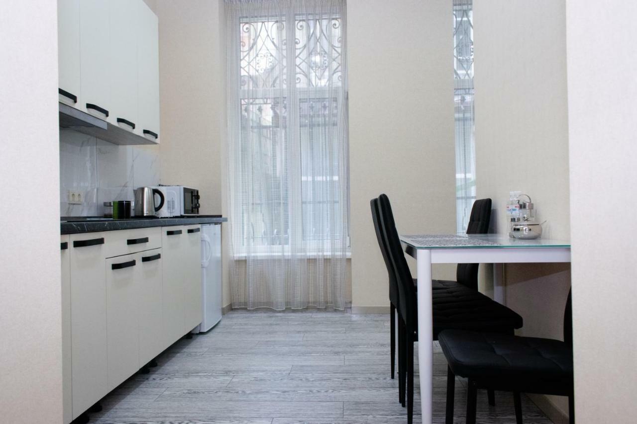 Apartment Barvy Lvova On Kostyushka St מראה חיצוני תמונה